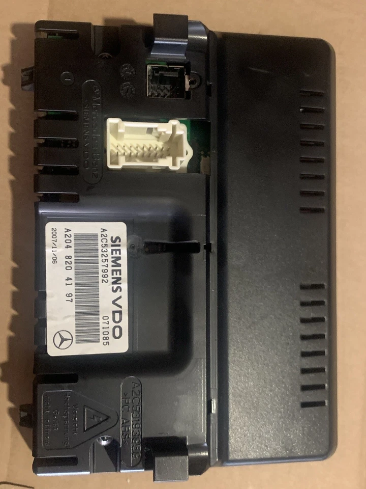 Autoradio Originale Mercedes W 204 - Immagine 4 di 4