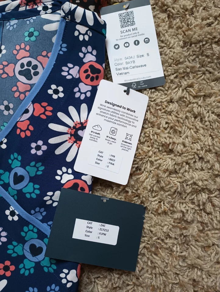 Wonder Wink + Chloe Zoe Lot Of 6 Women's Small T-Shirt Multicolor NWT Scrub Tops - Image 3 of 4