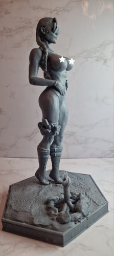 Lara Croft Inspired Figure 12K 3D Printed Resin - NSFW - Picture 8 of 9