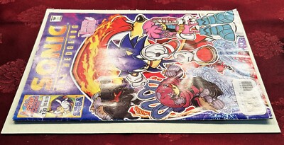 SONIC The HEDGEHOG Comic Book #139 October 2004 KNUCKLES & JULIE