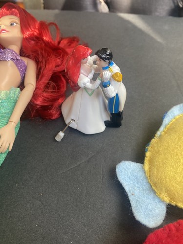 Ariel The Little Mermaid Assorted Lot Dolls, Hair Clips, Cap, Keychain, Button - Picture 7 of 19