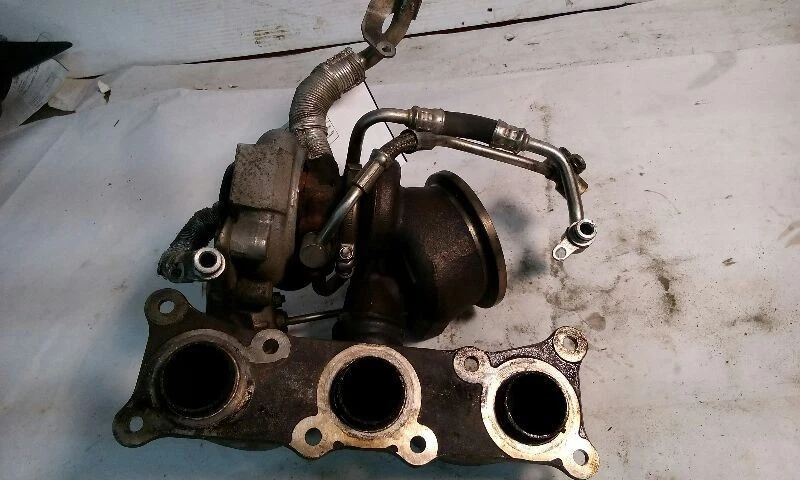 07-13 BMW 335i Turbo Supercharger Twin Turbo es trasero Foto 3 de 4