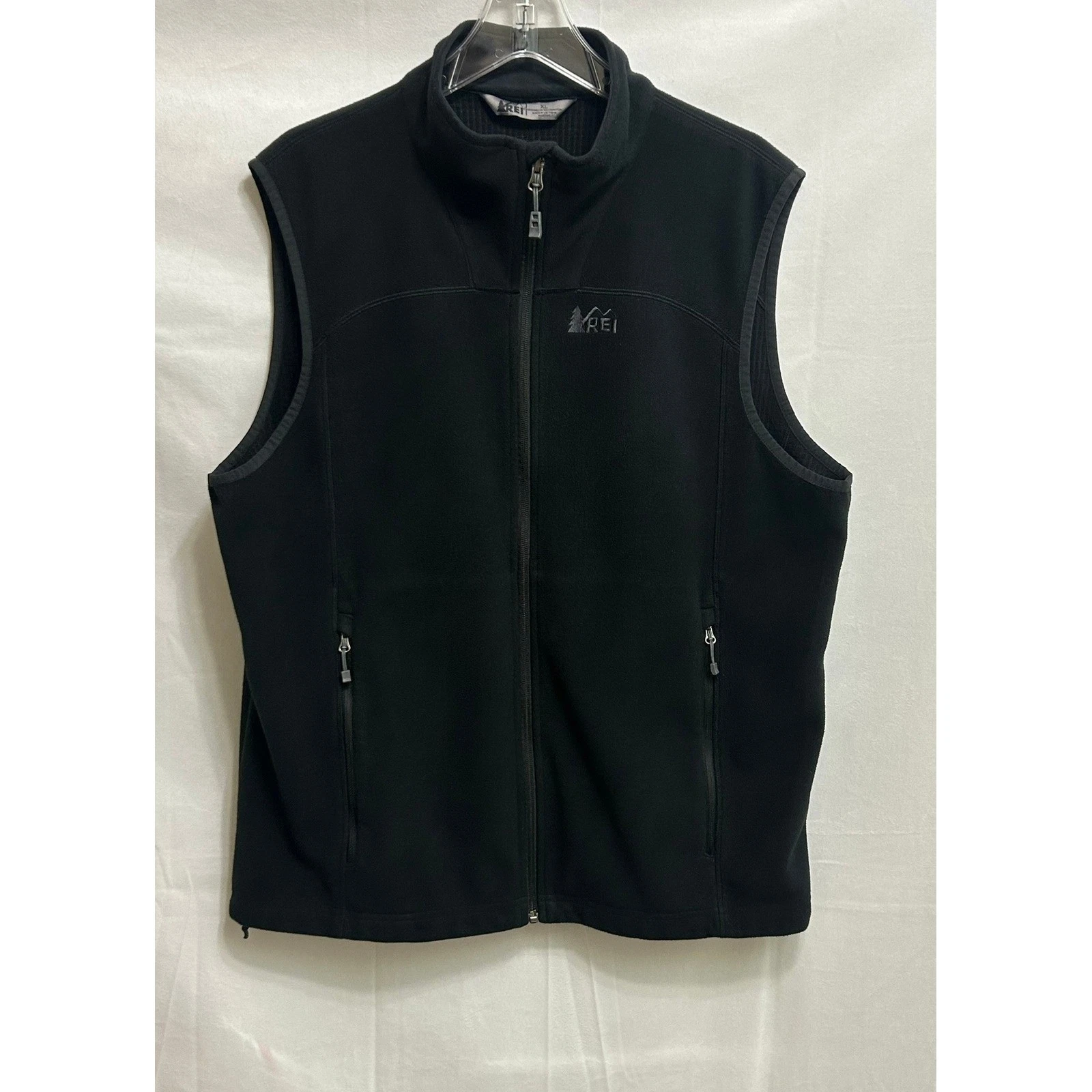 REI Mens XL Black Full Zip Fleece Vest Mock Neck Grid Lining RN37249 Outdoors