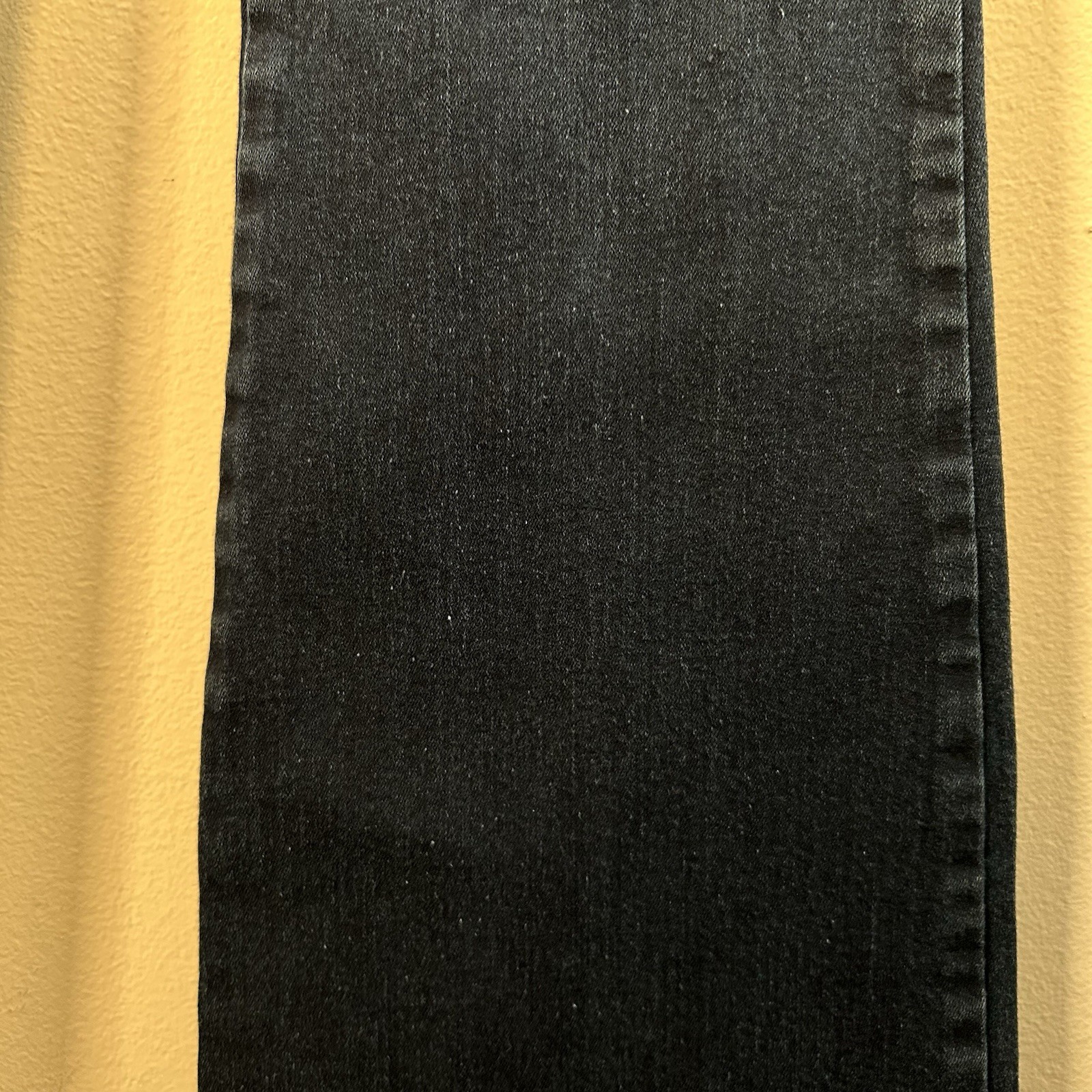 VERONICA BEARD Two Button Flare Stretch Denim Jea… - image 7