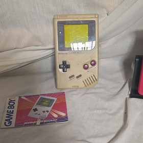 Nintendo Game Boy / Game Boy Color / Game Boy Advance SP Lot &ndash; Consoles, Games