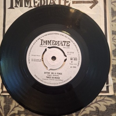 TWICE AS MUCH ''SITTIN' ON A FENCE'' 45 RPM VINYL SINGLE 1966 VG+
