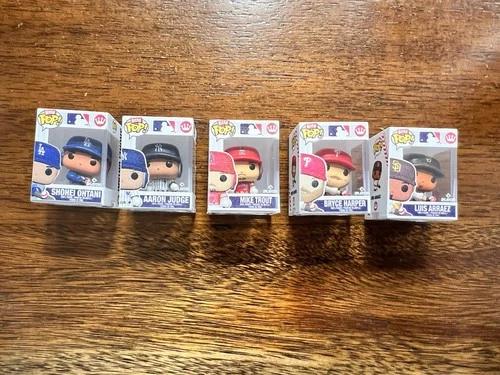 2026 Topps Series 1 Baseball Super Box Funko Bitty Pop Complete Set