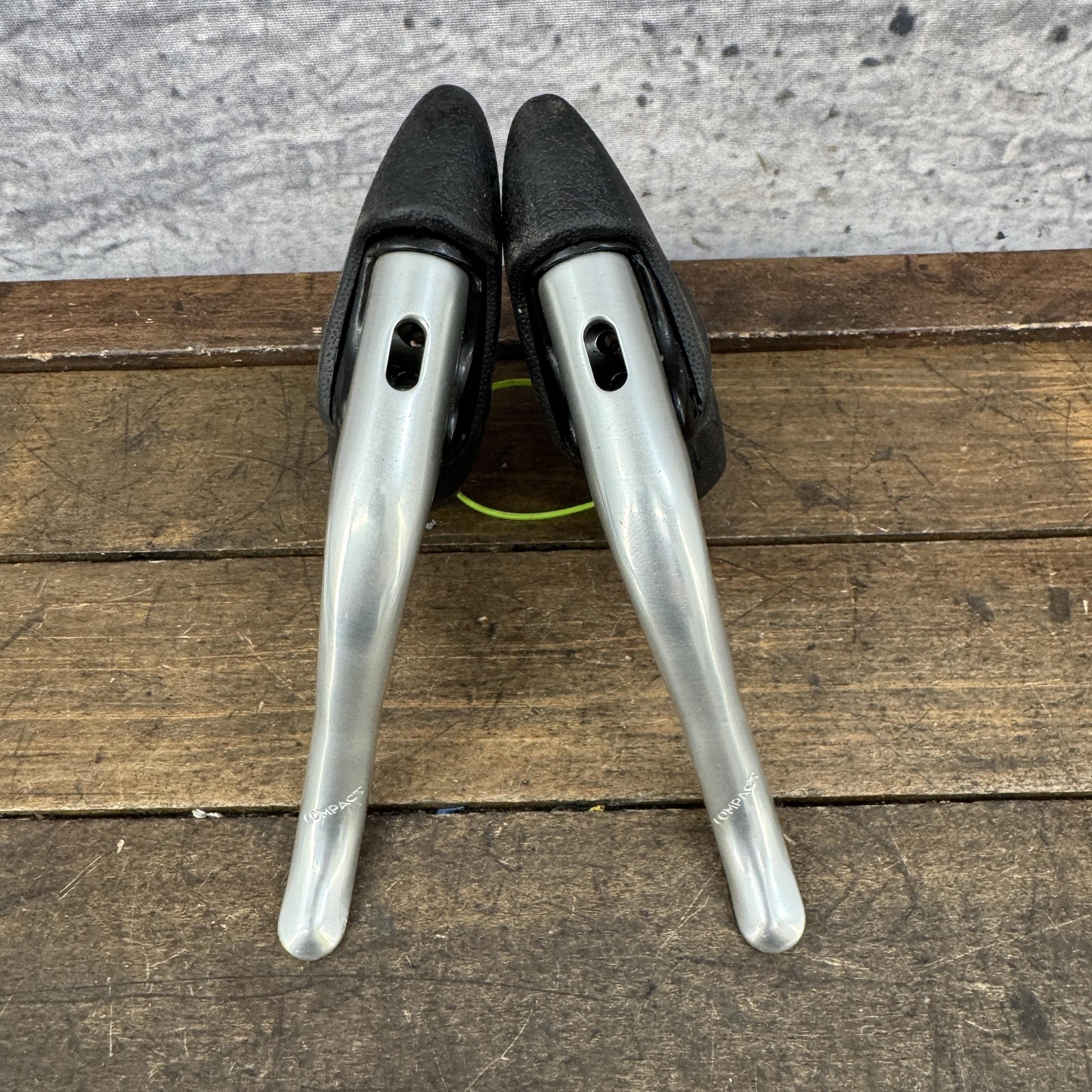 Vintage Dia-Compe Compact Brake Levers Pair Silver Aero Drop