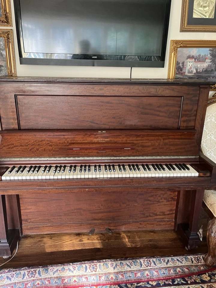 Steinway & Sons Makers New York London Hamburg Piano # 128530 Tiger Mahogany - Image 3 of 4