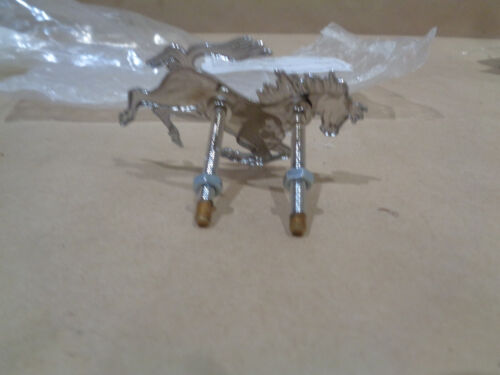 Ferrari 512 - Front Prancing Horse Motif P/N 63338300 - Picture 3 of 5