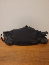 Marsupio per escursioni capacità 7 litri possibilità uso tracolla