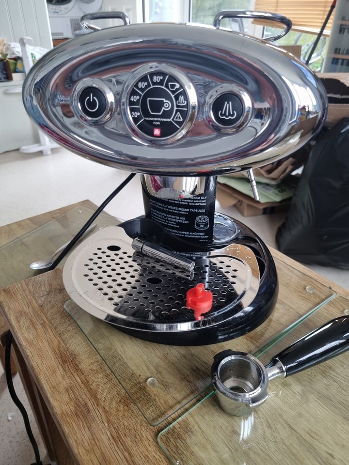 ESPRESSO COFFEE MACHINE ILLY X7 Spares And Repairs. Wand, Tray And