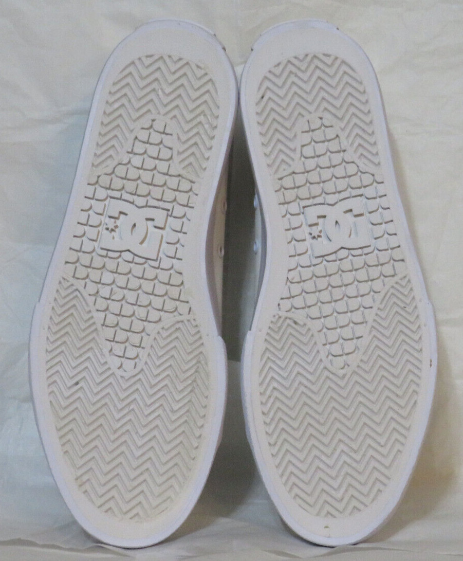 DC SHOES UNISEX SNEAKERS MANUAL WHITE CANVAS (men's 7.5) (women's 9) $59 NIB