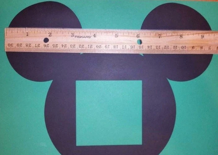 ¡MARCO DE FOTOS MICKEY MOUSE SE ADAPTA A MARCO DE 8-1/2 X 11! INCLUYE CUADRADOS MATE NEGRO Y ROJO Foto 4 de 4