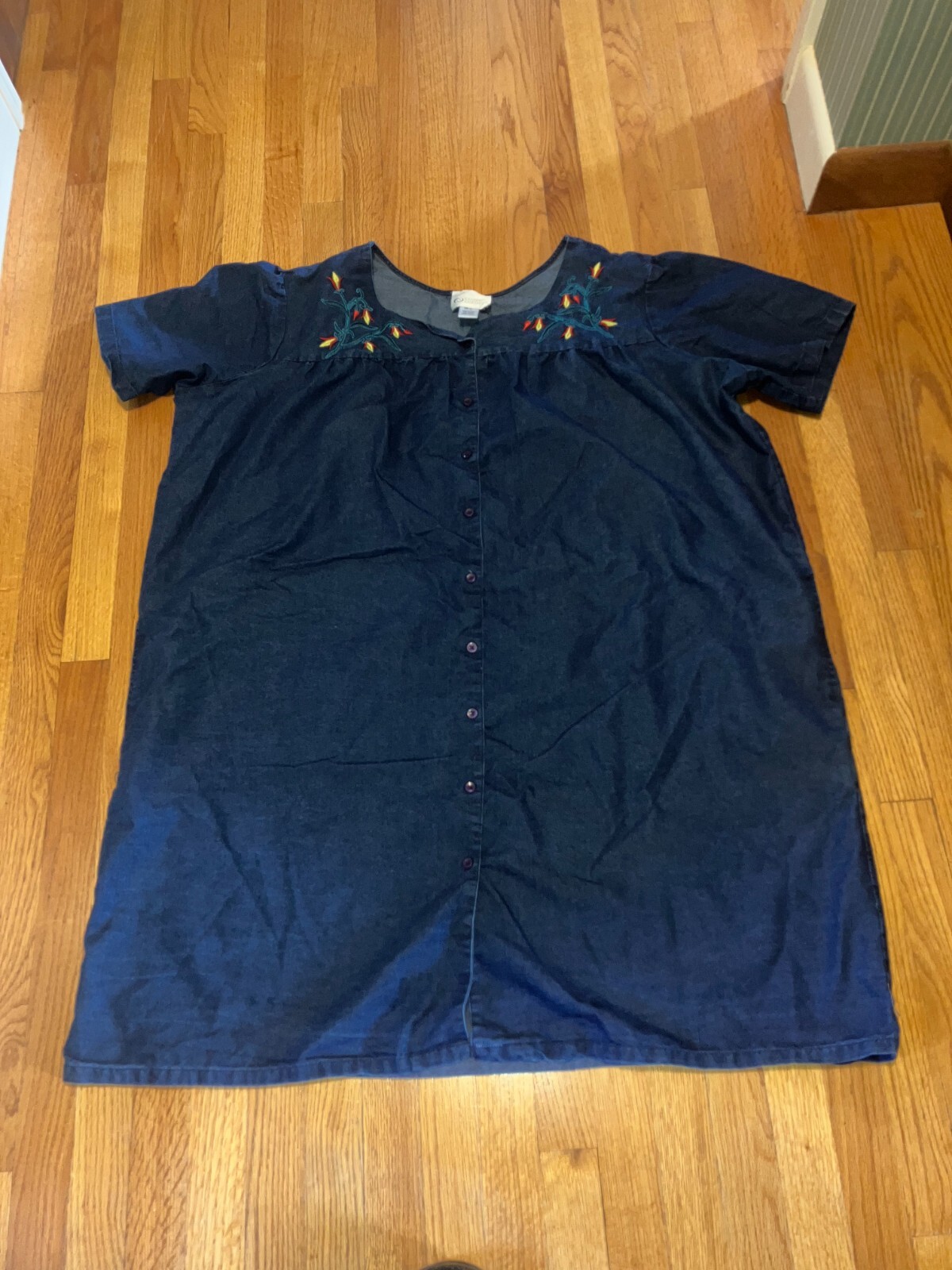 Picture 2 of 10