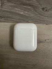 Apple AirPods 1st Generation In-Ear Headsets with Charging Case - White