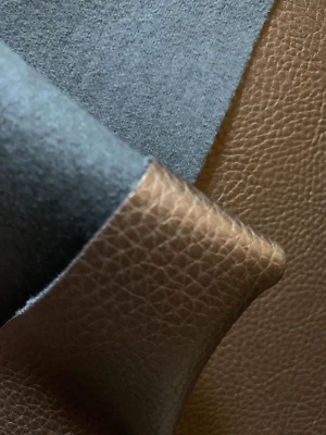 Kunstleder Meterware BRONZE METALLIC wie echtes Leder 150cm breit 1,60mm stark!