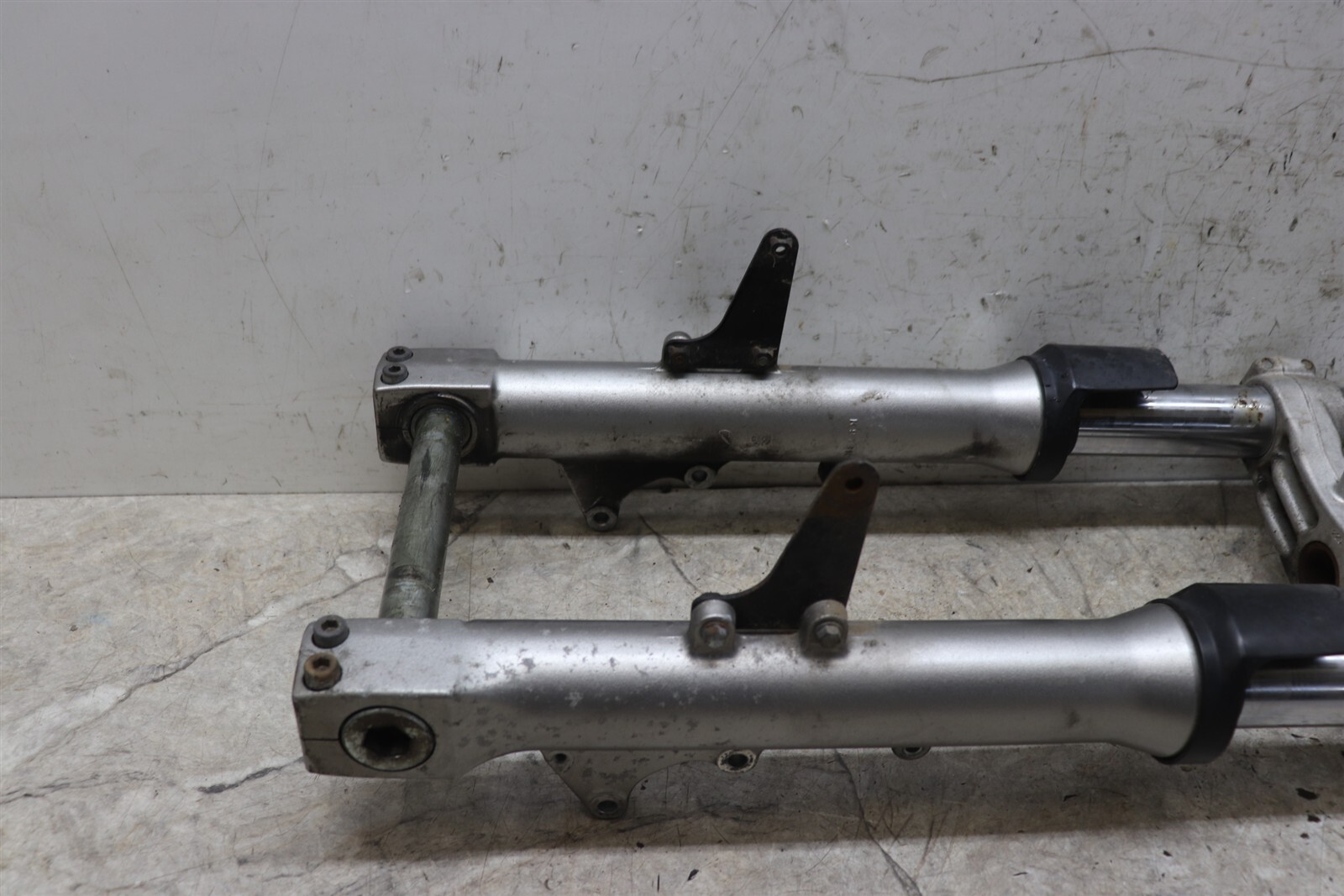 2002-2005 Kawasaki ZZR1200 Front Fork Suspension Upper Lower Triple Tree Set