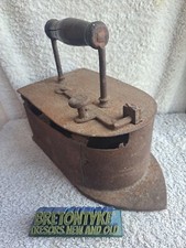 Ancien fer à repasser révolutionnaire à braise fer forgé 1er Empire 18ème 27cm