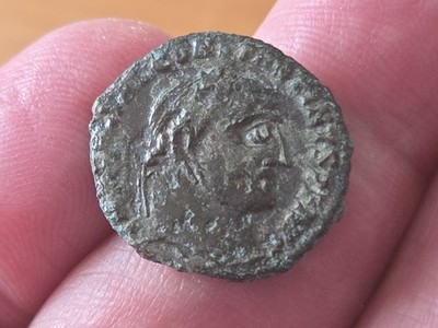 Römische Bronze von Konstantin dem Großen 306/337 n. Chr. Bitte Beschreibung lesen LA187x