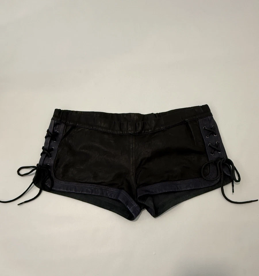 Pantalones Cortos de Cuero Replay Hottie Italia Talla S Negros con Borde Azul Motociclista Club Ropa Sexy Foto 2 de 4