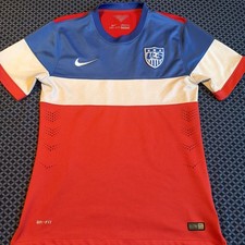 Vintage Nike Jersey  Mens Size M  2014 Fifa World Cup USA Jersey Authentic New