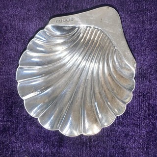 Solid Hallmarked Silver Pin Tray 38 Grams Marked H&M With Crown & Letter q