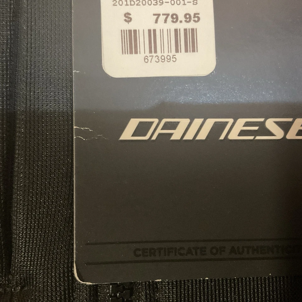 Jaqueta inteligente Dainese D-Air airbag sistema de motocicleta de corrida tamanho pequeno  - Imagem 2 de 4