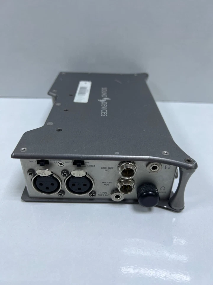 Sound Devices 702T High-Resolution 2-Channel Compact Flash Field Recorder - Image 4 of 4