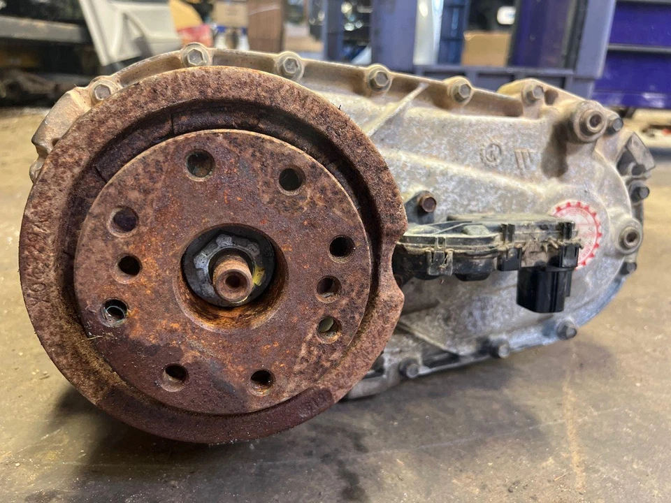 Dodge Nitro 2007 2008 montaje de caja de transferencia 4,0 L solo NVG140 OEM 52123164AB Foto 2 de 4