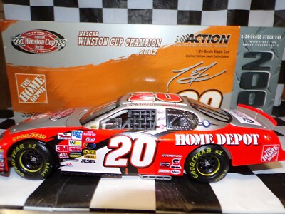 Tony Stewart #20 Home Depot/The Victory Lap 2003 Monte Carlo 1:24 105206  NASCAR
