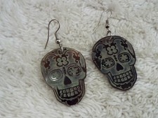 Etched Shell Skull Day of the Dead Halloween Pierced Earrings D78