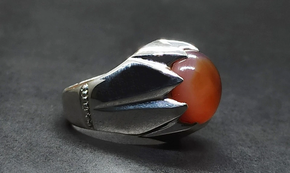 Anillo de plata esterlina 925 cornalina marrón natural hecho a mano Aqeeq para hombre en forma de estrella Foto 2 de 4