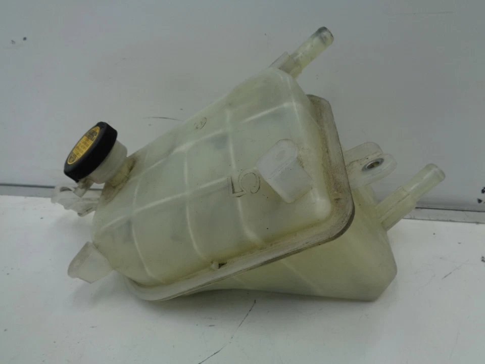 2010-2015 Toyota Prius Radiator Coolant Tank Reservoir 16480-28080 OEM AK210288 - Image 3 of 4
