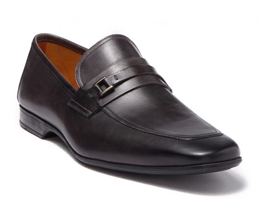 Miengo Charm: Magnanni Miengo Loafer