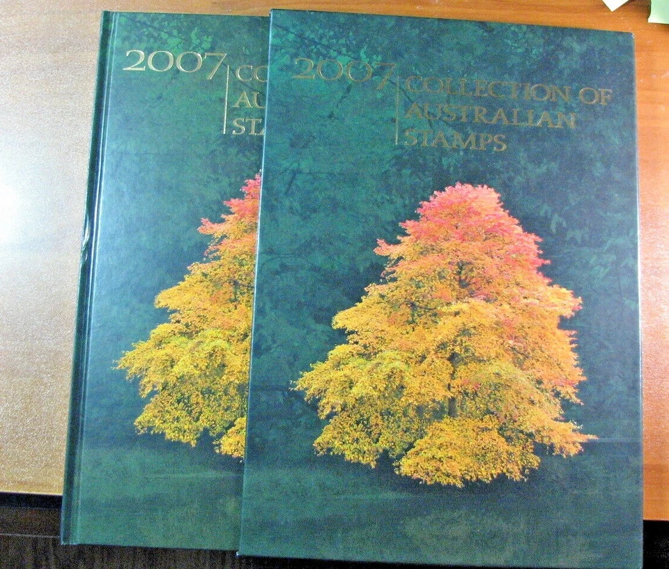 Anuario de estampillas de Australia 2007 con todas las estampillas como nuevas y portada L551 Foto 2 de 2