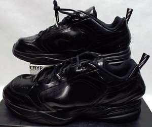 air monarch martine rose black