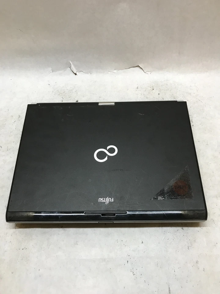 Fujitsu LifeBook T900 13.3" Laptop Intel i5-520M 2.4GHz 4GB RAM NO HDD/OS - -DW - Image 4 of 4