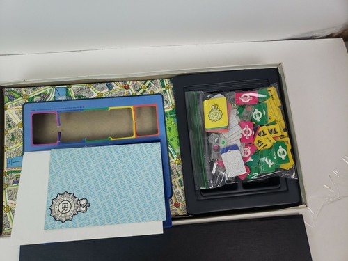 Scotland Yard 1985 juego de mesa vintage Milton Bradley que falta 1 peón y bloc de notas - Imagen 4 de 10