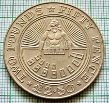 London Clubs Limited No Date CASINO CHIP £2.50 GAMBLING TOKEN Card Dealer