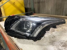 Left HEADLAMP ASSEMBLY 84319717 2015-2019 CADILLAC CTS
