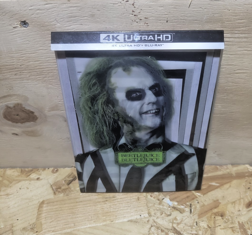 Beetlejuice Beetlejuice (Limited Edition Glow In The Dark 4K Ultra HD Steelbook)