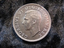 SILVER Novelty old world coin GREAT BRITAIN Half Crown 1947-1952 KM856 (301)