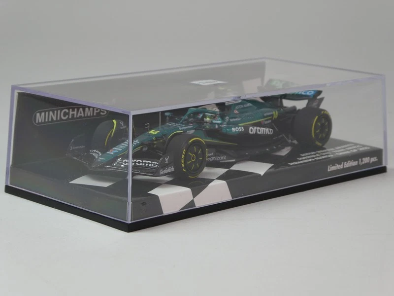 Minichamps Aston Martin AMR25 #14 Fernando Alonso China GP 2025 1/43 417250214 - Immagine 3 di 3