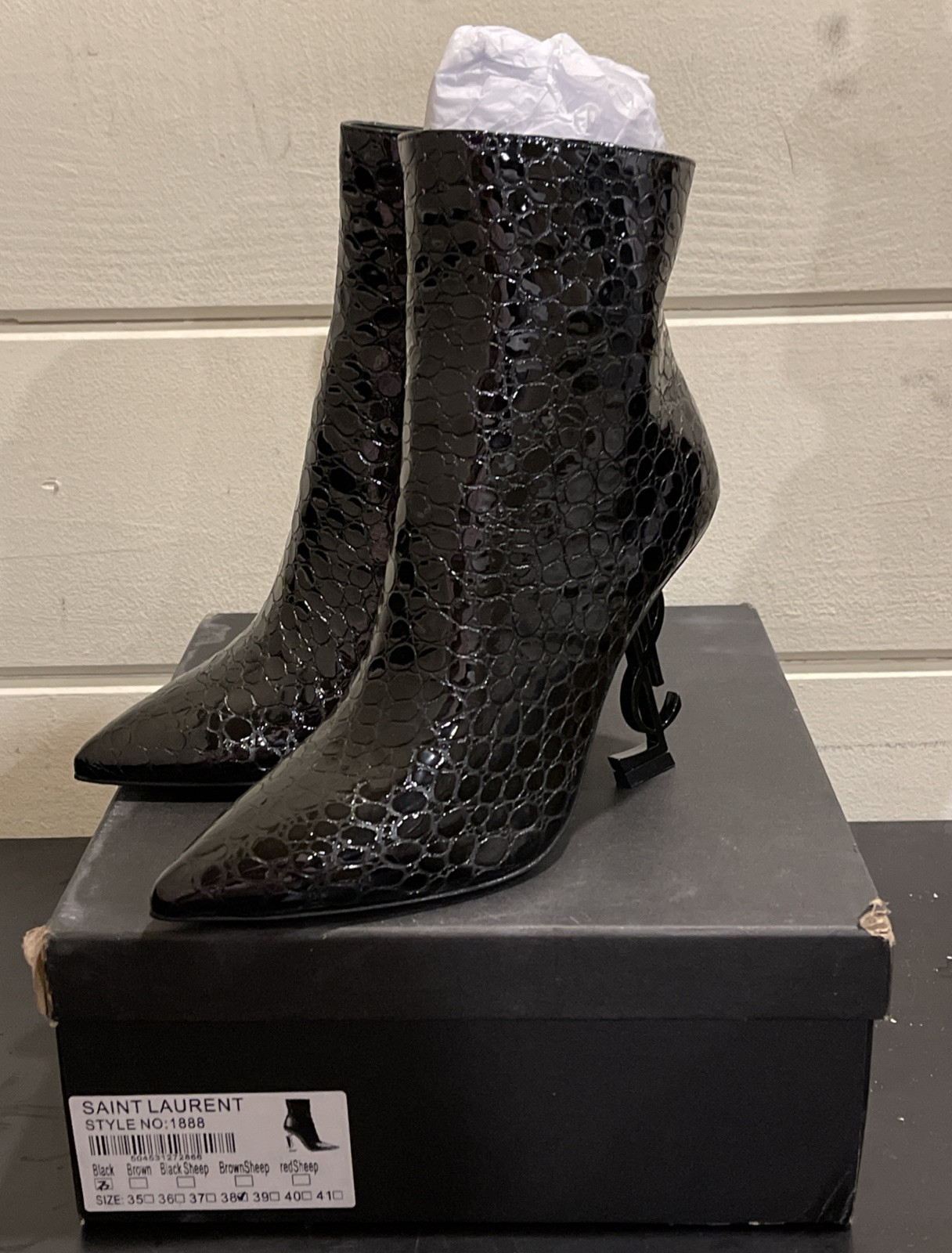 Yves Saint Laurent n.1888 Stivaletti neri in pelle a punta con zip laterale 38