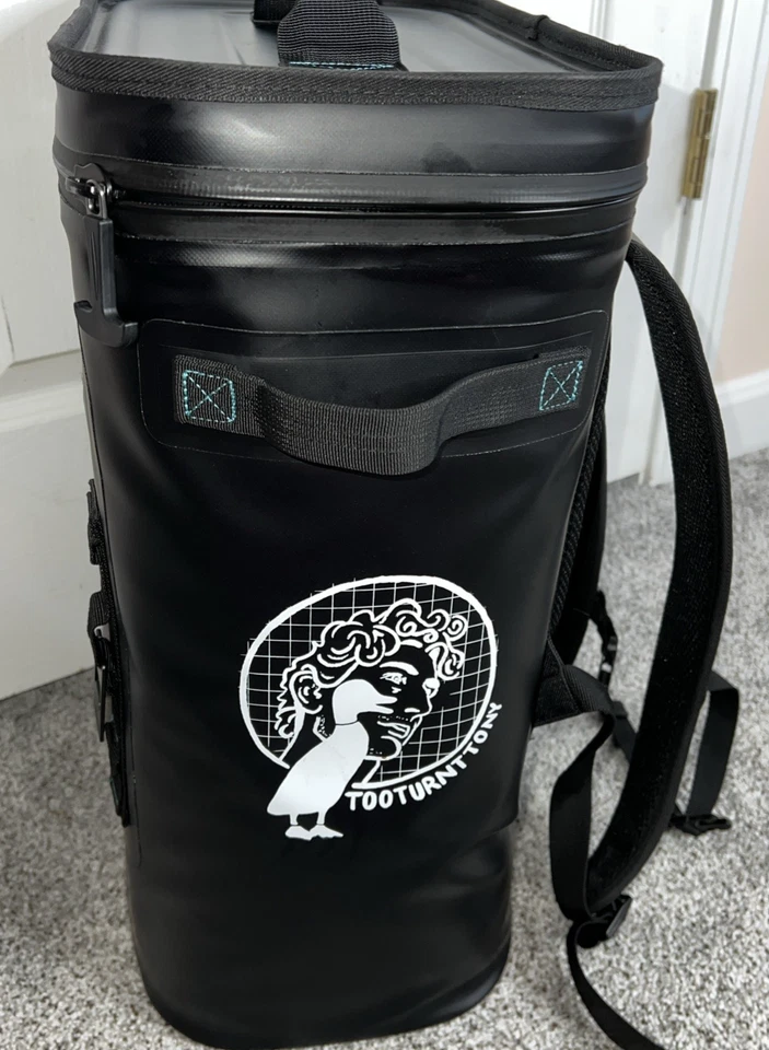 罕见 Shiti Cooler NOCA Too Turnt Tea 未发布促销 28 罐装冰背包 — 第 3/4 张图片