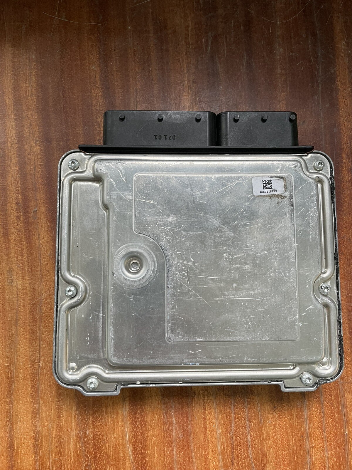 OEM BMW F10 2.0D B47 Engine Computer DDE 8577764 Bosch 0287030759  