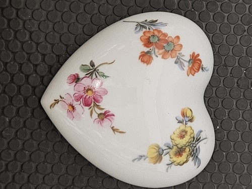 Limoges France Floral Heart Trinket Box 2½" Wide Dish Chamart **Damaged Read** - 第 9/16 張圖片