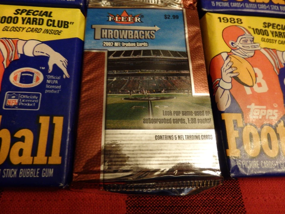 1988 Topps Football Packs x 5 w/ Rare OAKLAND RAIDERS HOME 2002 Fleer Throwbacks - Image 2 of 4