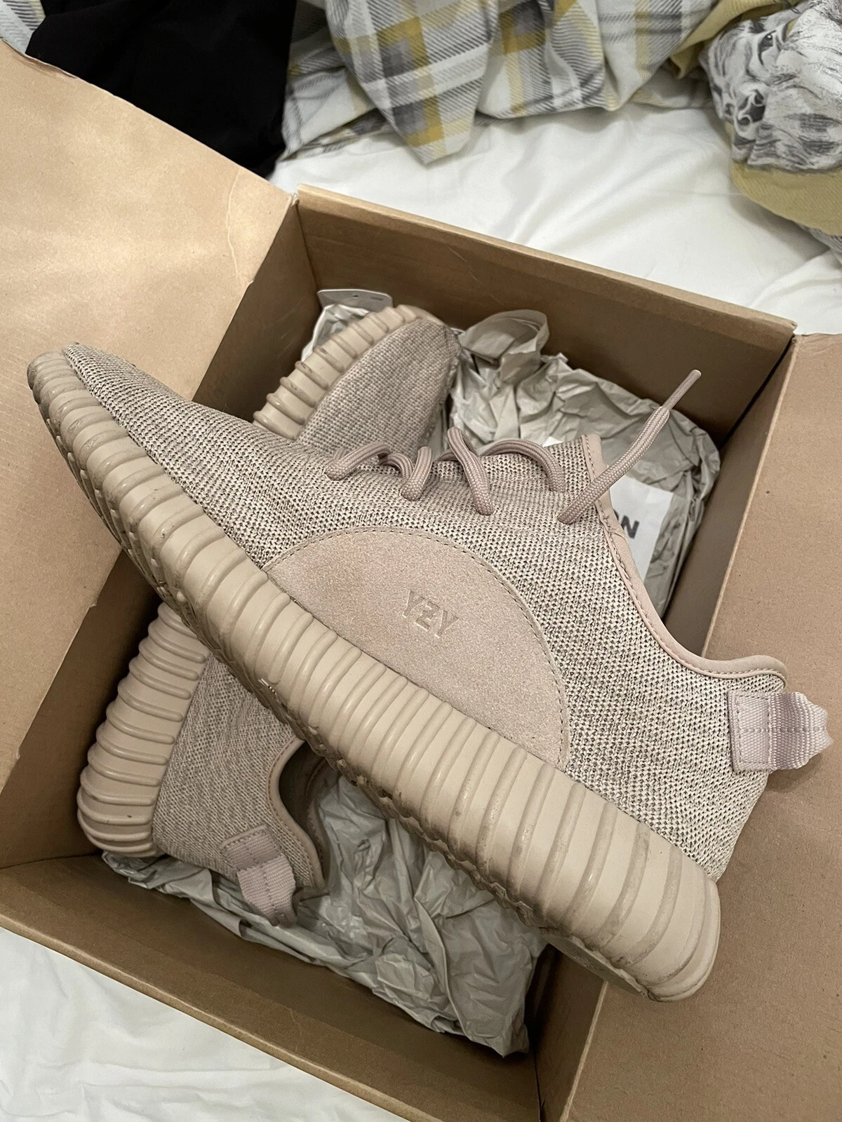 ADIDAS Autentico Yeezy Boost 350 V1 Oxford Tan UK 10 con scatola e ricevuta originali